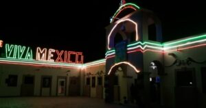 Erlebe das aufregende Nachtleben in Cancun