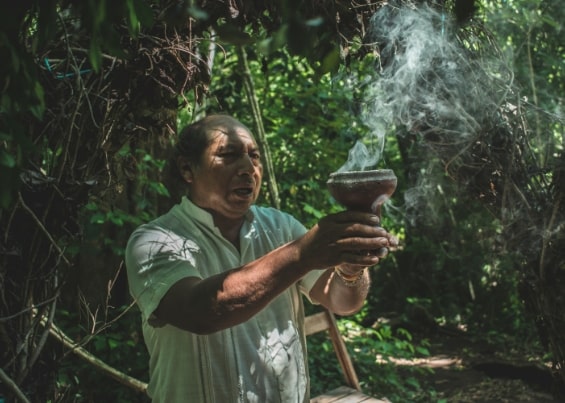 Faszinierende historische Rituale der Maya-Kultur